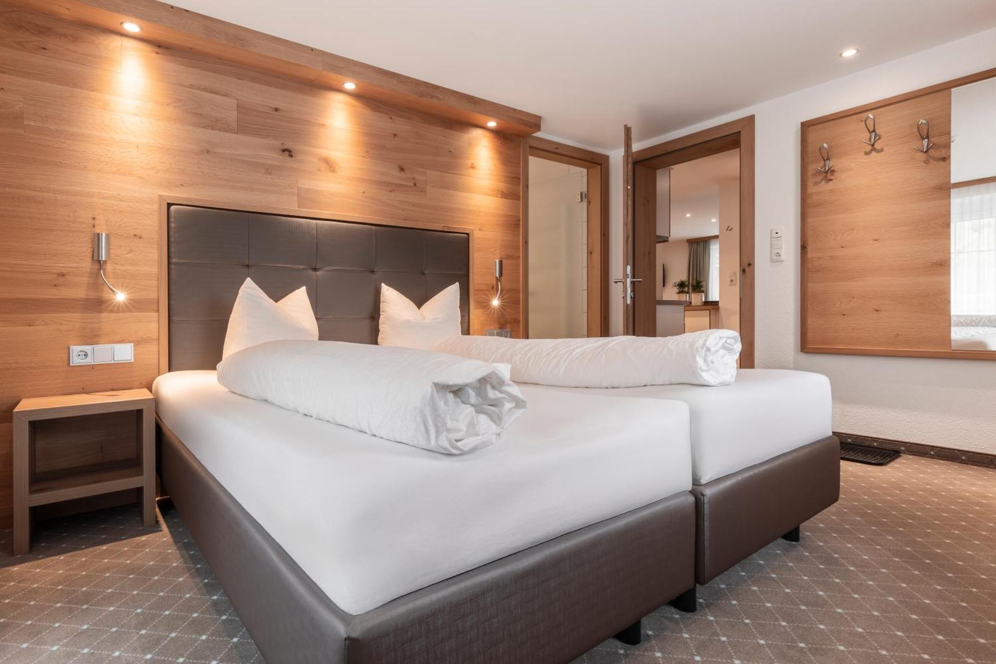 Schmid Rooms & Apartments Ischgl Esterno foto